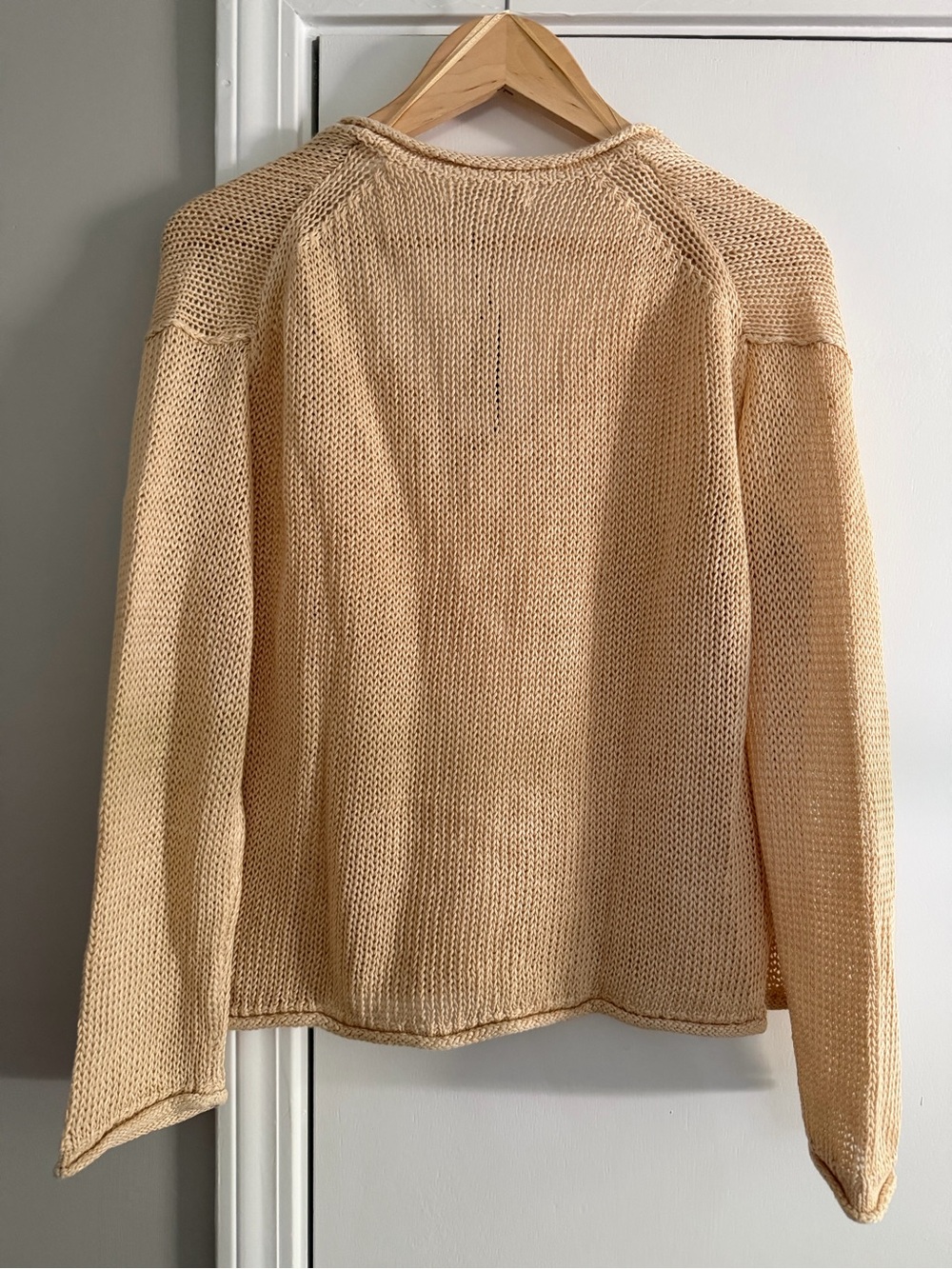 Banana Republic Yellow Cream V Neck Sweater - Picture 6 of 7